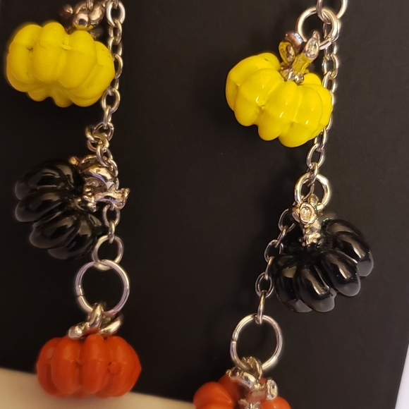 Handmade Halloween Fall Yellow Orange Black Pumpkin Dangle Chain Earrings - Picture 3 of 4